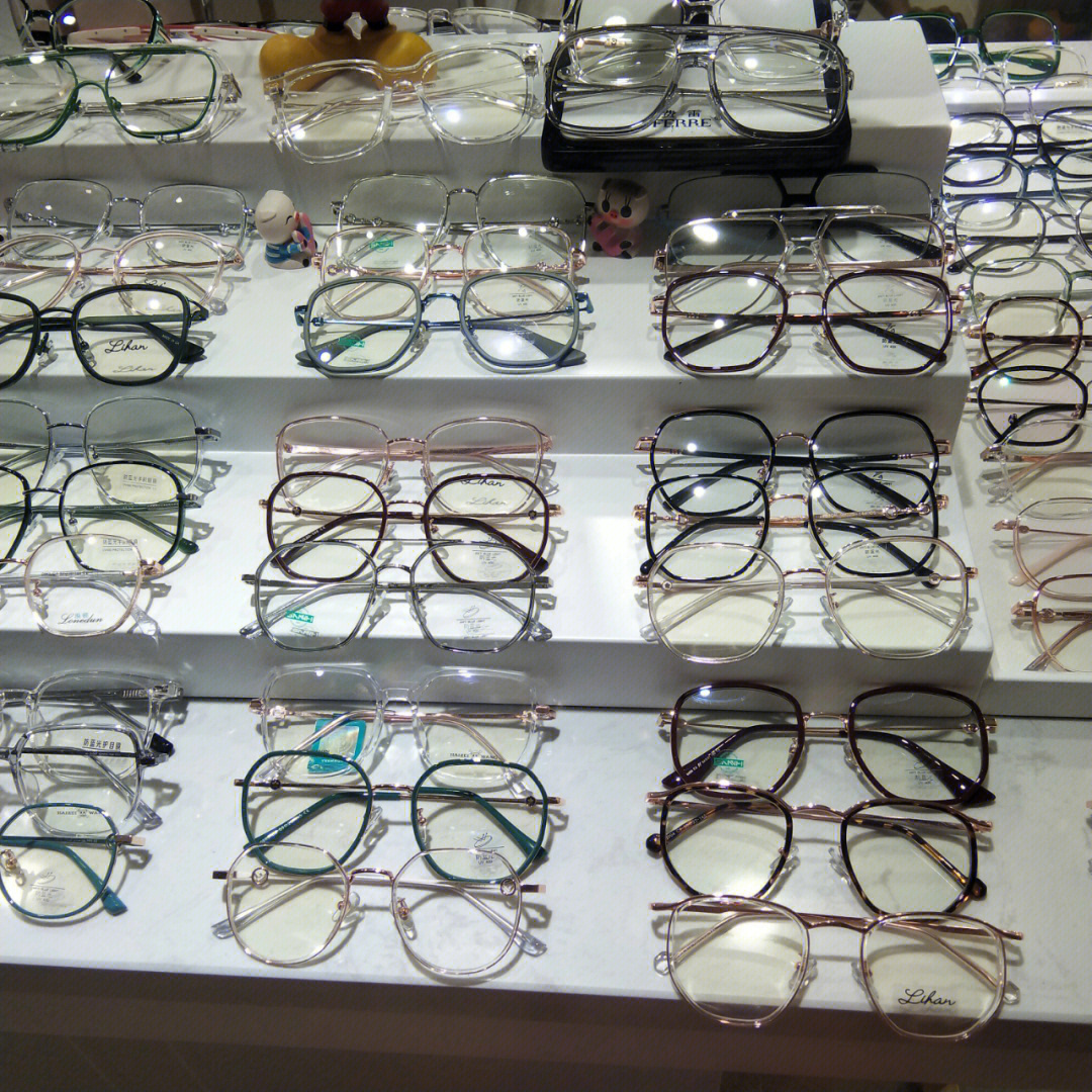配眼镜怎样砍价_去潘家园眼镜城怎么砍价_眼镜博士配副眼镜498元